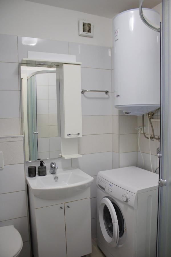 Studio Apartman Miljacka 13 SJJ Exterior foto