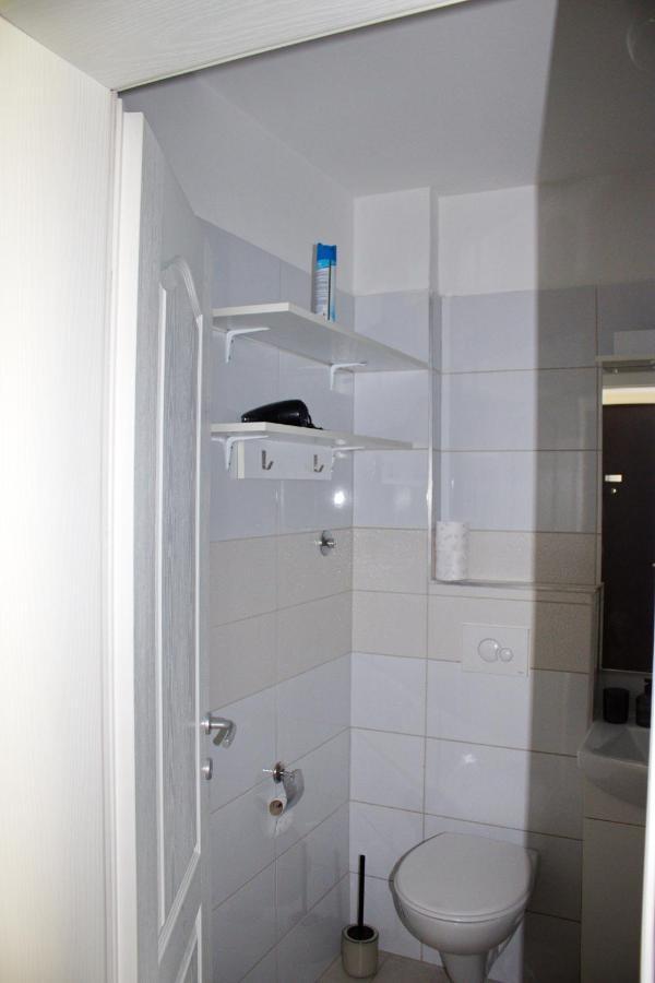 Studio Apartman Miljacka 13 SJJ Exterior foto